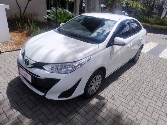 TOYOTA YARIS 1.5 16V FLEX SEDAN XL LIVE MULTIDRIVE